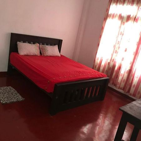 Everest Rooms Piliyandala Zewnętrze zdjęcie