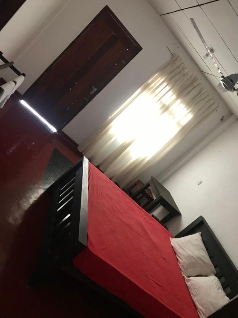 Everest Rooms Piliyandala Zewnętrze zdjęcie